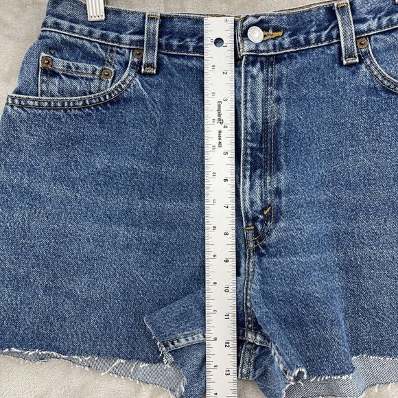 Levi's Vintage 550 High Rise Mom Jean Cut Off Jean Shorts 100% Cotton - Picture 8 of 9